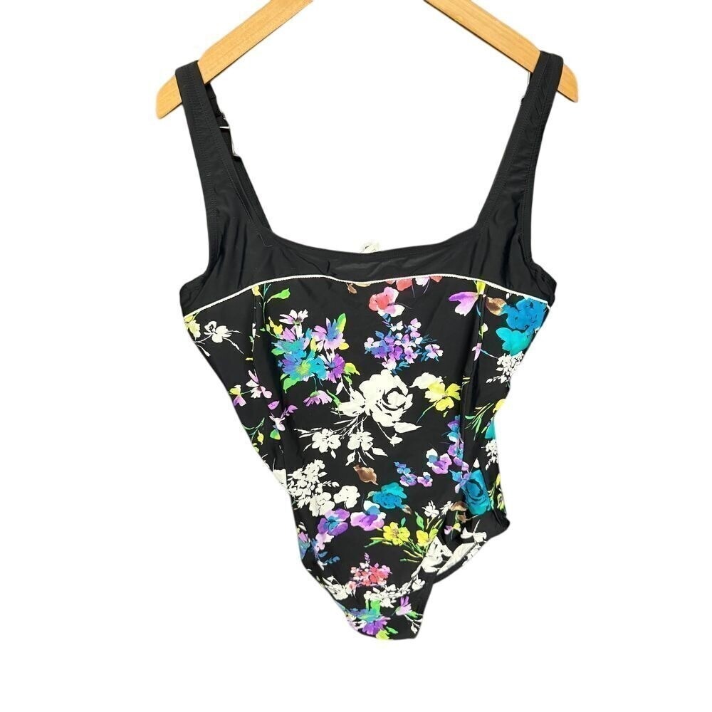 IT FIGURES | vintage Tummy thinning One piece floral bathing suit size‎ 22W